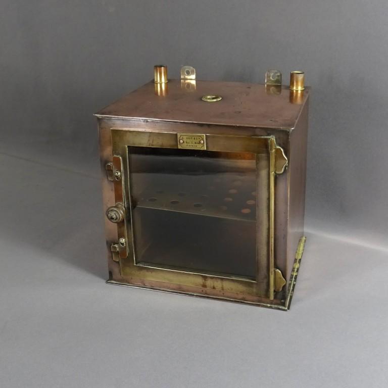 w-etuve microbiologique